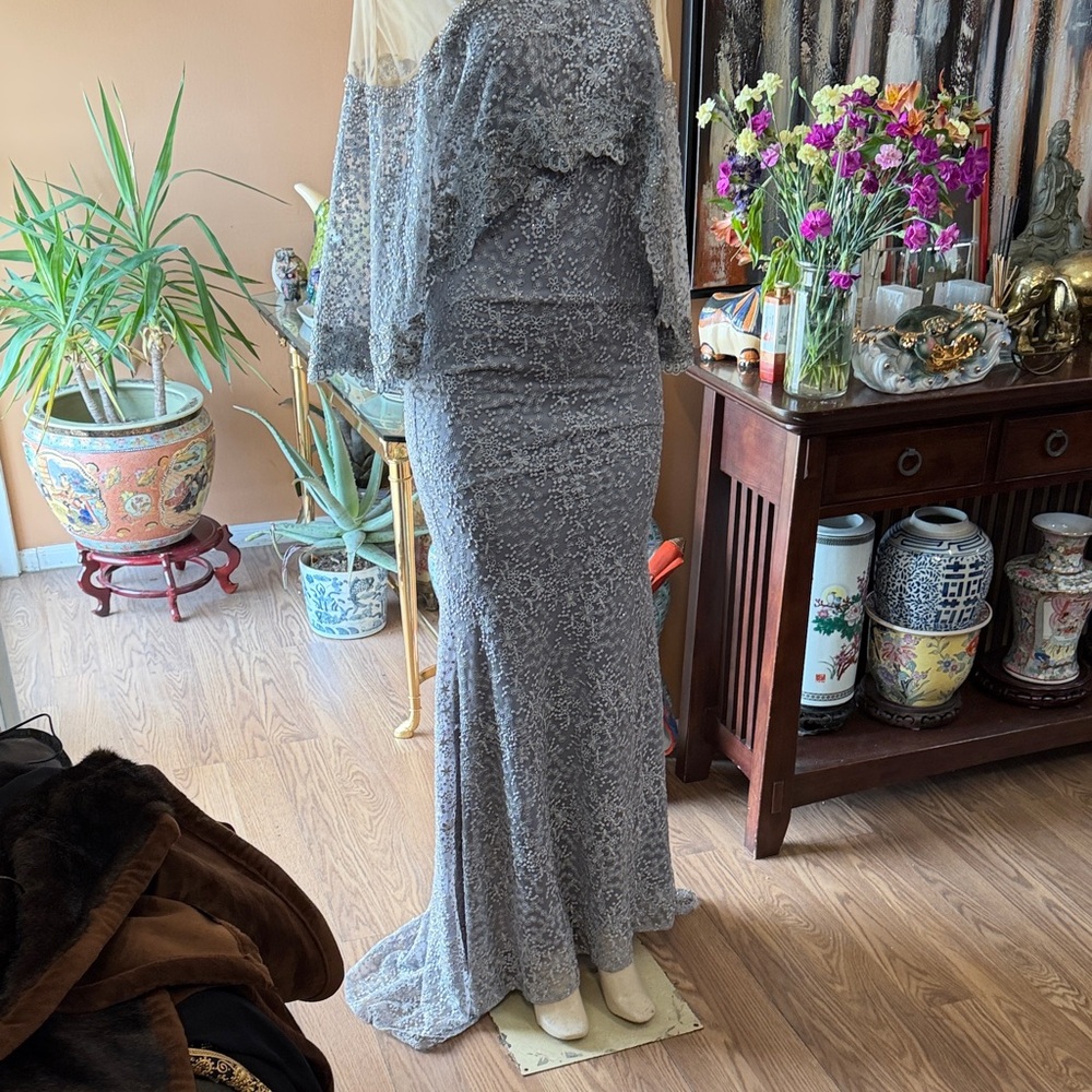 Mac Duggal Charcoal Lace Long Sleeve Dress - Picture 2 of 7